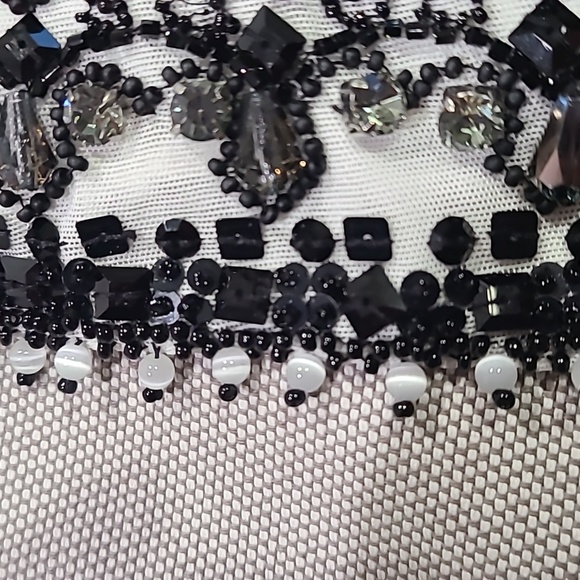 Escada Black/ White Embellished Beaded Stretch V-neck Long Sleeve Fitted 38 US 6 - Picture 8 of 11